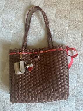 Vintage Brown Woven Basket Bag with michael kors  Metallic Gold AirPods Case Cha